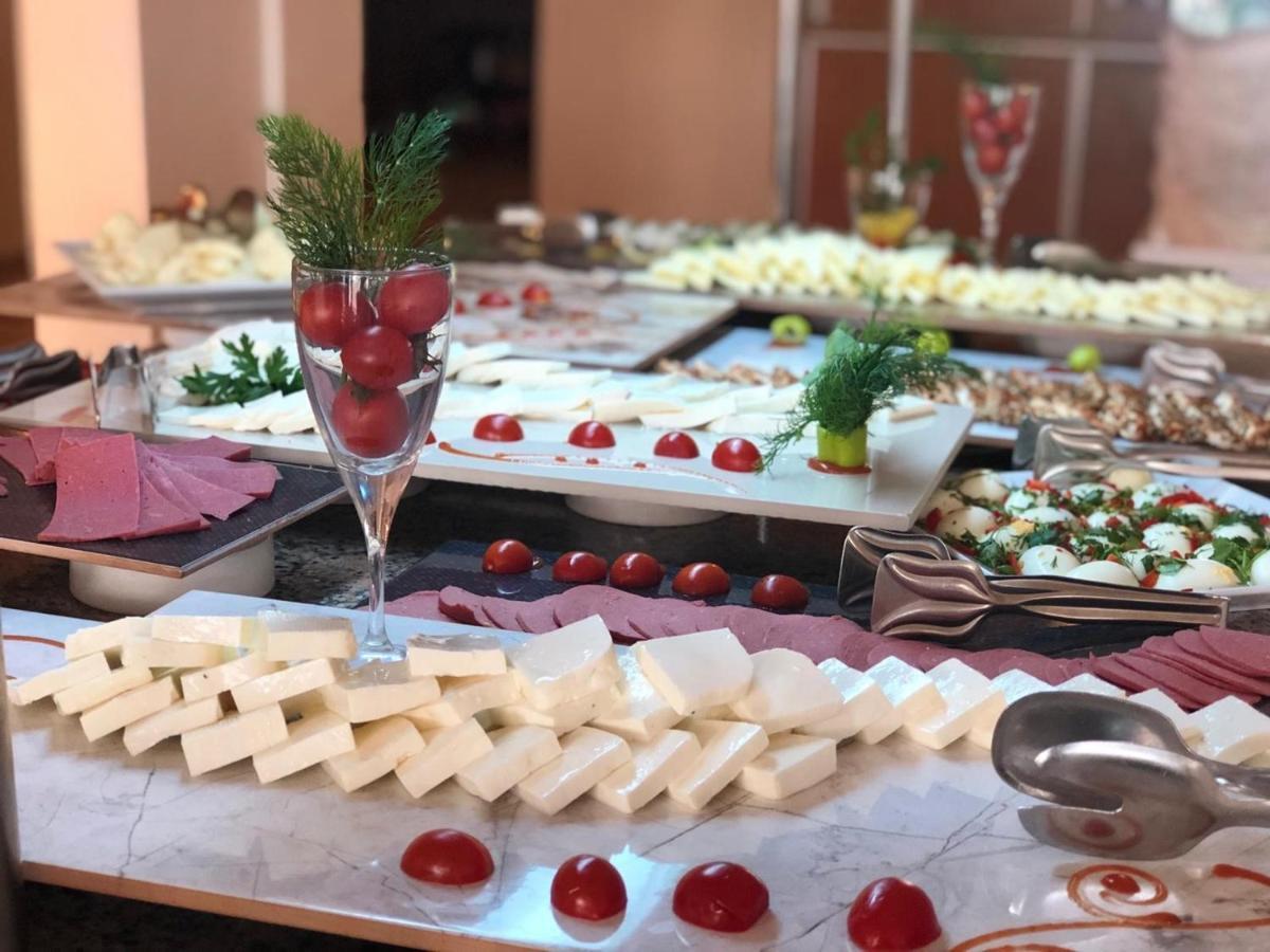 Sky Star Hotel Гумбет Экстерьер фото